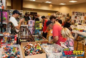Gabe Duval Media, #cosplay, #cosplayer, convention, #Midwest Toy Fest, @MWTF, #MWTF, toys, comics, Marvel, DC Comics #coplsyers, #11