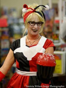 Patricia WIlson, Patricia, #cosplay, #cosplayer, convention, #Midwest Toy Fest, @MWTF, #MWTF, toys, comics, Marvel, DC Comics #coplsyers, #2