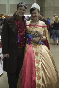 KCCC, Cosplay, Cosplayer, Elite Comics, KCCC, Cosplay, Cosplayers, Elite Comics, #cosplay, #comics, costumers, Kansas City Comicon, Comic Conventions, conventions