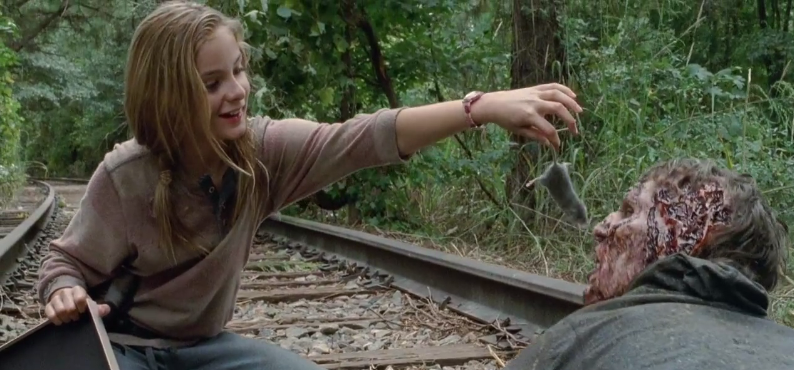 Lizzie fed the rats on the Walking Dead