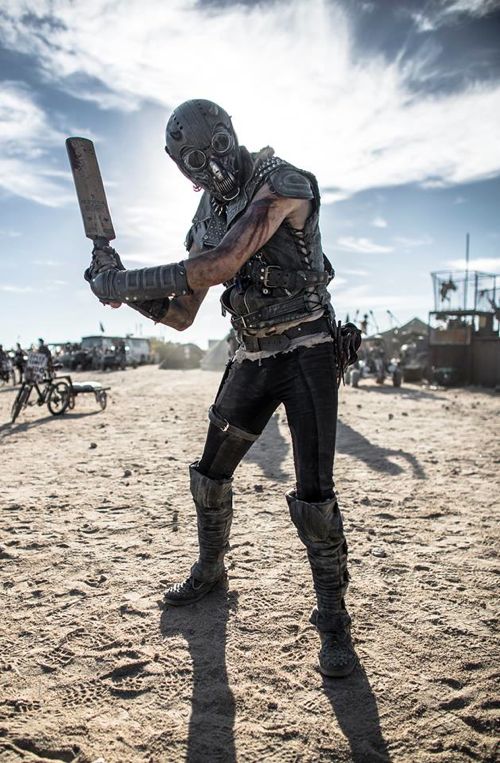wasteland-weekend-costuming-mad-max-thunderdome-cosplay-costuming-costumers1