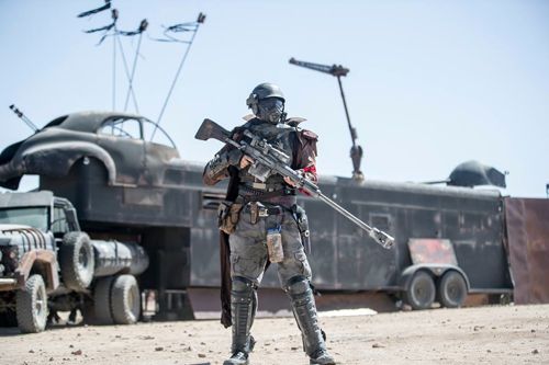 wasteland-weekend-costuming-mad-max-thunderdome-cosplay-landscape-costumers16